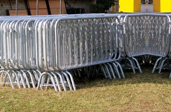 gradil-fechamento-barricada